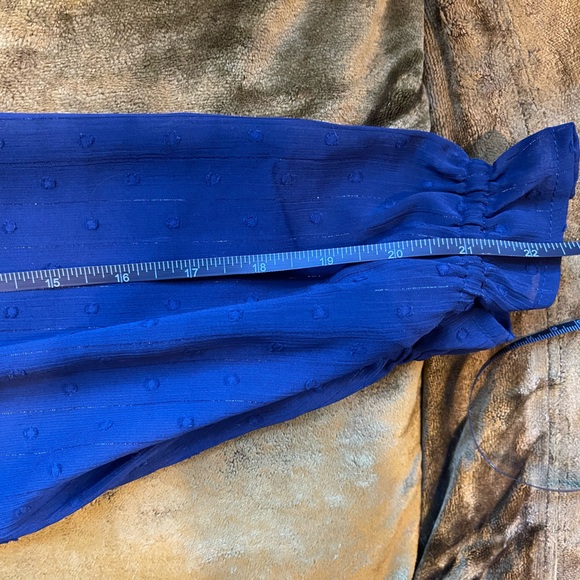 J.Crew Factory SZ L Navy Sparky V Neck Blouse! - Picture 8 of 9